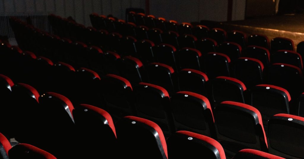 AMC CEO Responds to Cineworld Bankruptcy