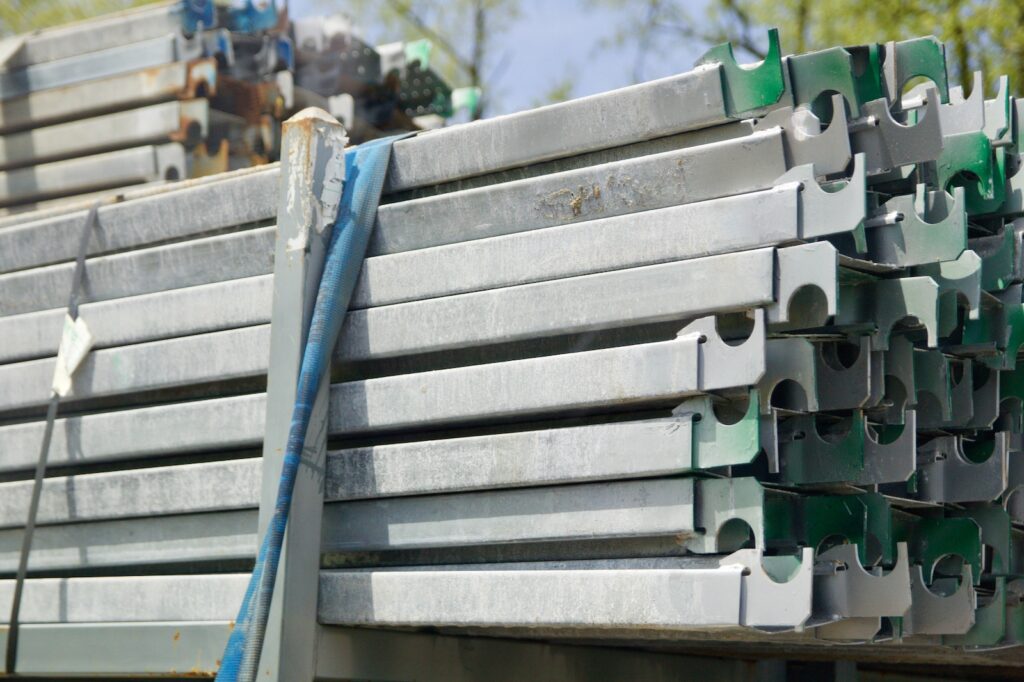 Metal Steel Beams - INNO Holdings